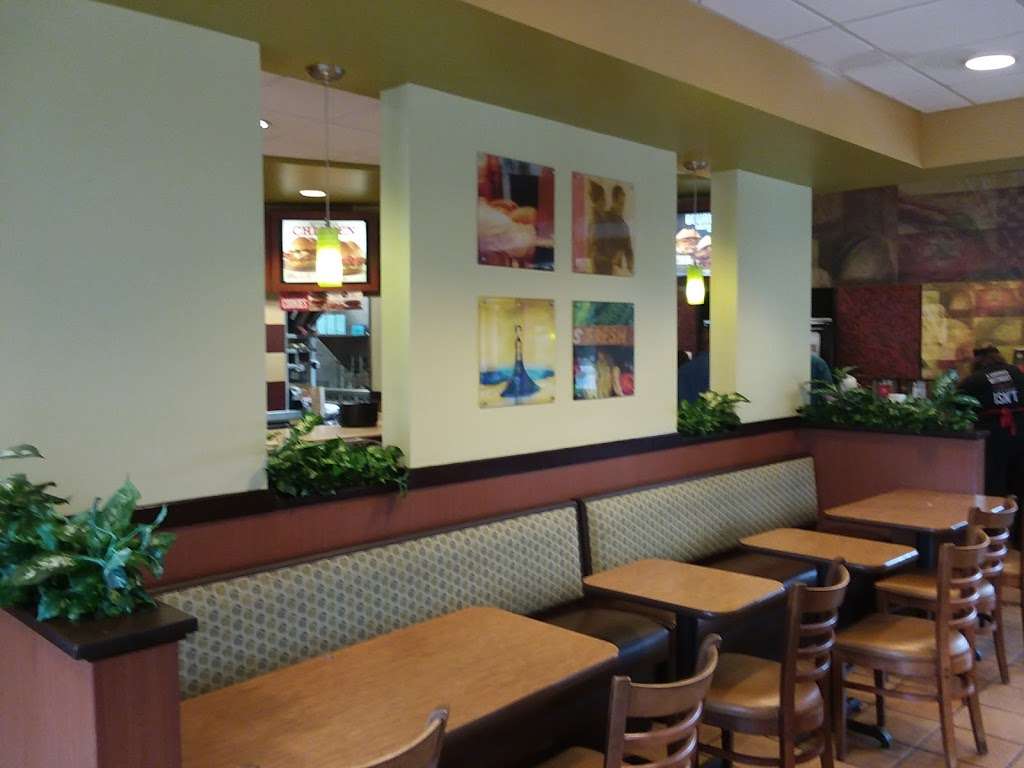 Arbys | 23720 Rogers Clark Blvd, Ruther Glen, VA 22546, USA | Phone: (804) 448-8002