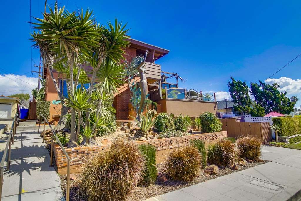 La Jolla Vacation Rentals | 5544 La Jolla Blvd, La Jolla, CA 92037, USA | Phone: (858) 459-5491