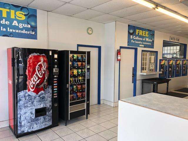 Speedwash Laundromat and Water Store | 1708 W Chapman Ave, Orange, CA 92868 | Phone: (657) 282-0055