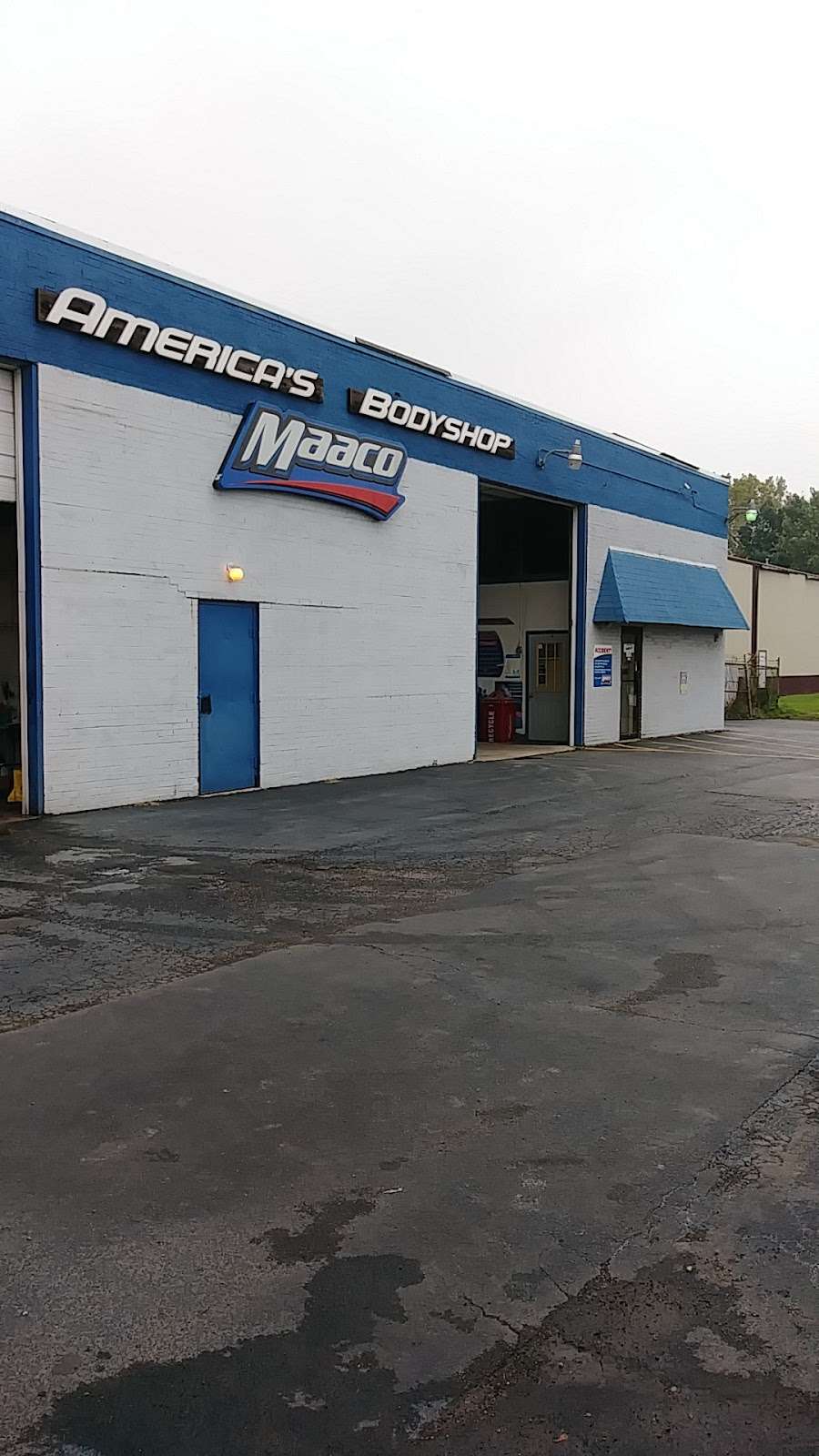 Maaco Collision Repair & Auto Painting | 14739 Greenwood Ave, Dolton, IL 60419, USA | Phone: (708) 487-1309
