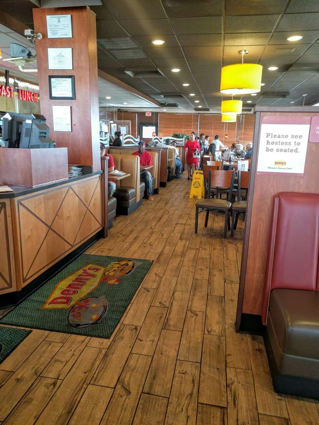 Dennys | 8233 E R L Thornton Fwy, Dallas, TX 75228, USA | Phone: (214) 327-8039