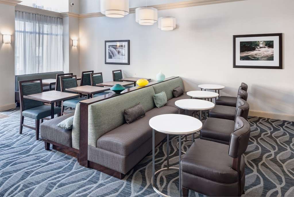 Homewood Suites by Hilton Mahwah | 375 Corporate Dr, Mahwah, NJ 07430, USA | Phone: (201) 760-9994