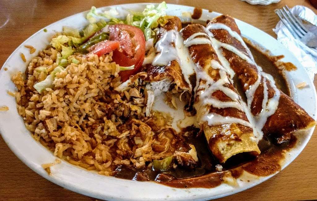 Miguels Mexican & American Restaurant | 4252 Business Center Dr, Charlotte, NC 28214, USA | Phone: (704) 393-3890