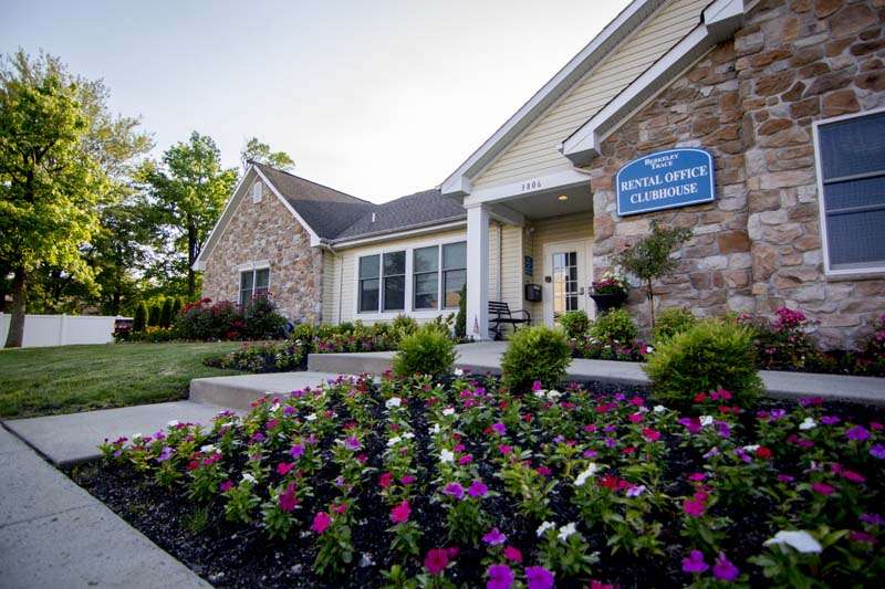 Berkeley Trace Apartments | 3806 Bensalem Blvd, Bensalem, PA 19020, USA | Phone: (267) 281-5662