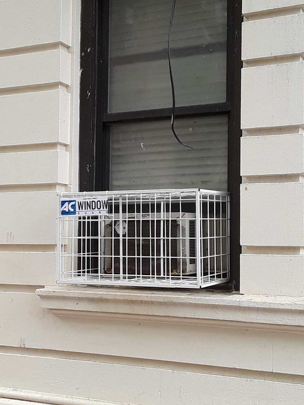 AC WINDOW GUARD llc. | p.o box 8551, Elizabeth, NJ 07208, USA | Phone: (908) 636-3599