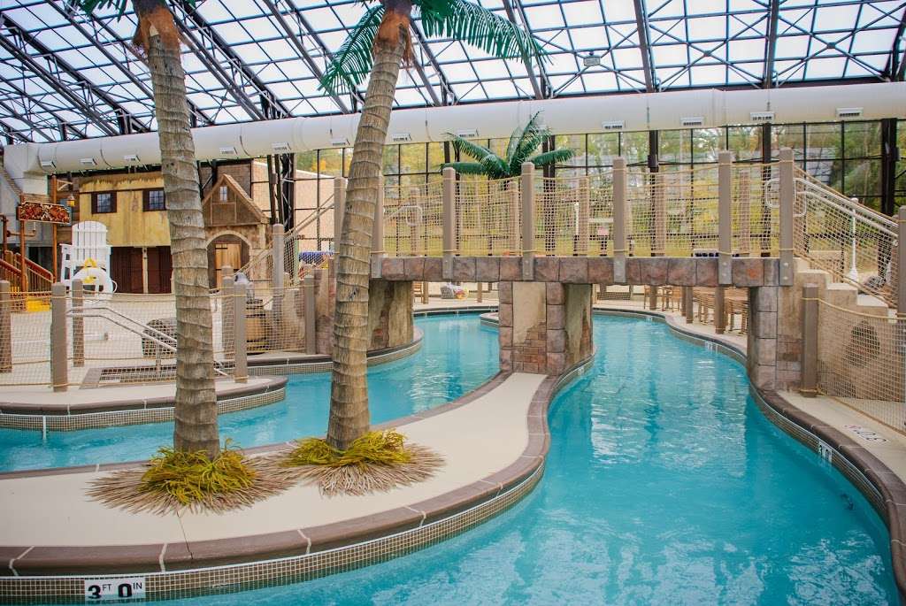 Pirates Cay Indoor Water Park | 2558 N 3653rd Rd, Sheridan, IL 60551, USA | Phone: (815) 496-3292