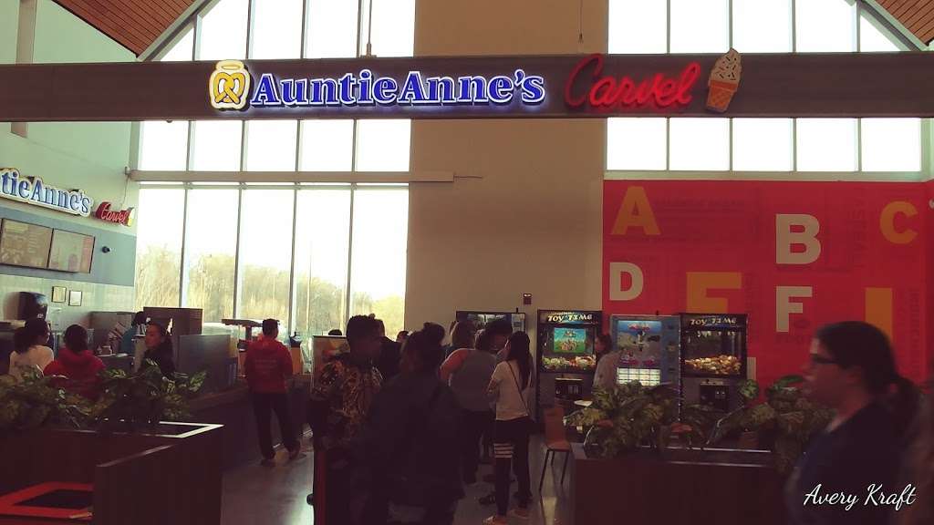 Auntie Annes | Maryland House Plaza Interstate 95 MM82, Aberdeen, MD 21001, USA | Phone: (443) 681-2103