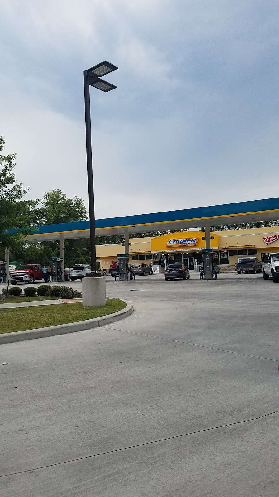 Valero | 19506 Northpark Dr, Porter, TX 77365, USA