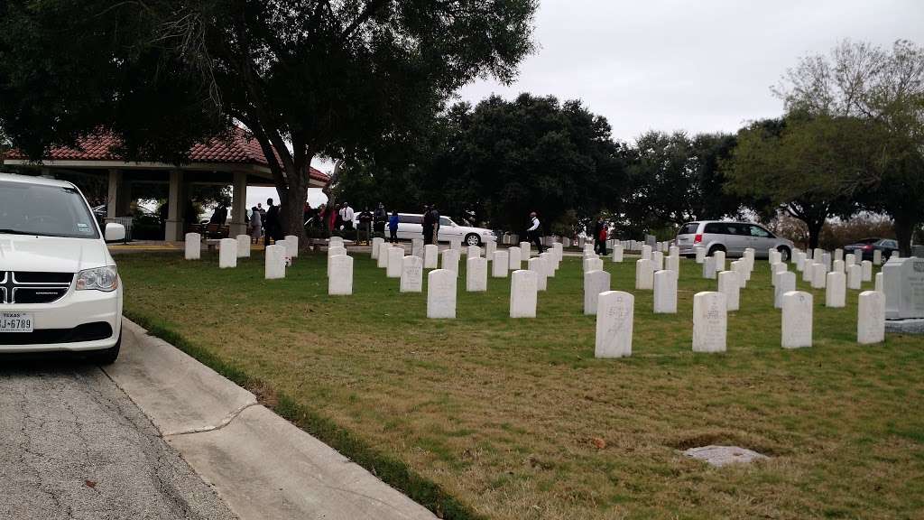 Fort Sam Houston National Cemetery | 1520 Harry Wurzbach Rd, San Antonio, TX 78209, USA | Phone: (210) 820-3891