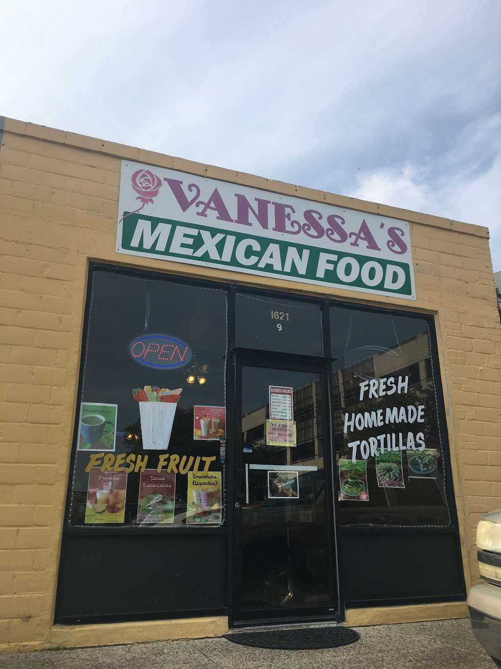 Vanessas Mexican Food | 1621 N Main Ave, San Antonio, TX 78212, USA | Phone: (210) 277-6373