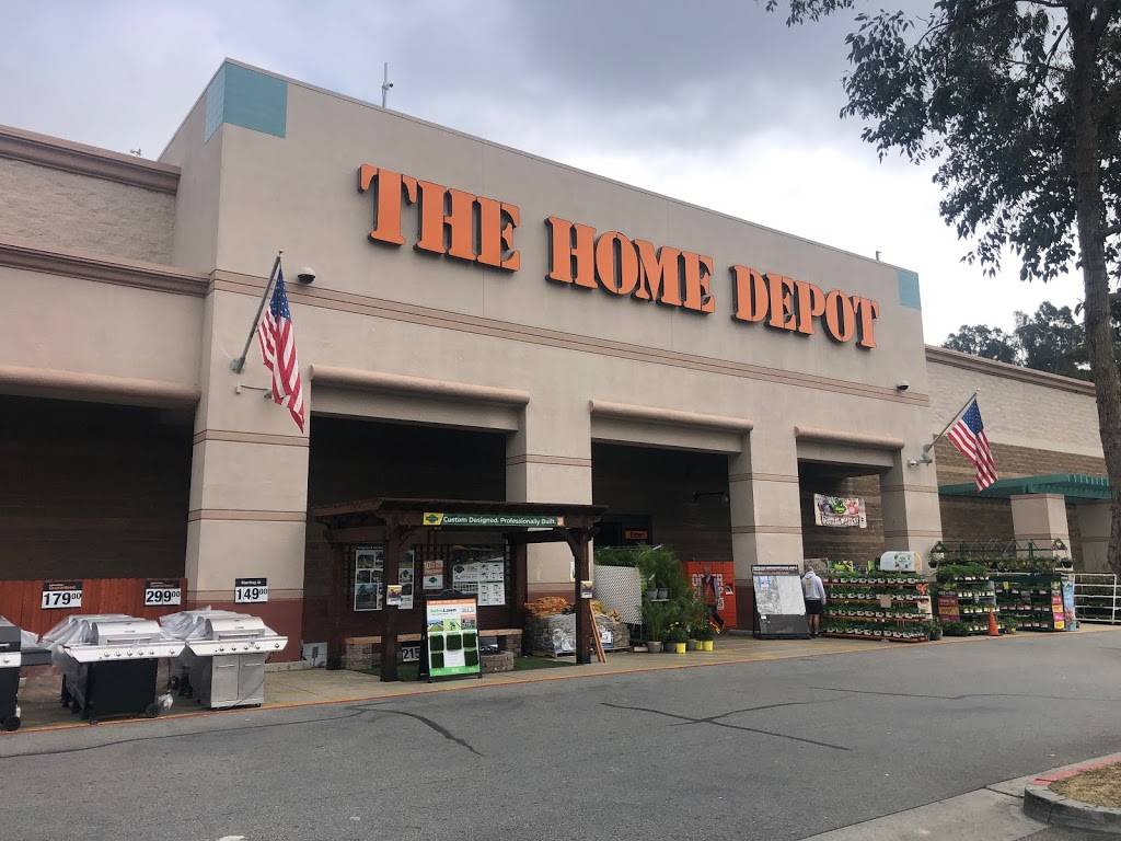 The Home Depot | 2450 Cherry Ave, Signal Hill, CA 90755, USA | Phone: (562) 595-9200