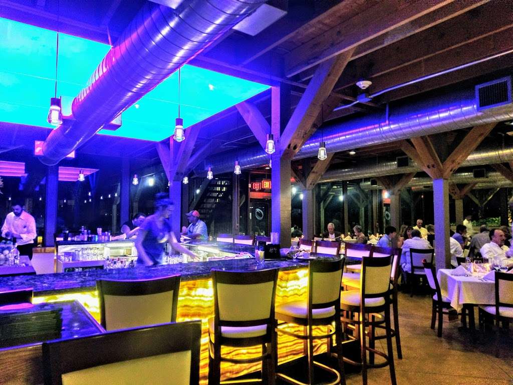 Opus Ocean Grille | 1510 Marina Bay Dr #124, Clear Lake Shores, TX 77565, USA | Phone: (281) 334-0006