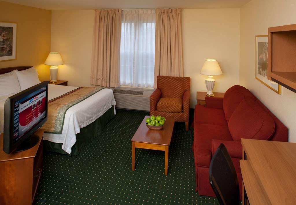 TownePlace Suites by Marriott Baltimore Fort Meade | 120 National Business Pkwy, Annapolis Junction, MD 20701, USA | Phone: (301) 498-7477