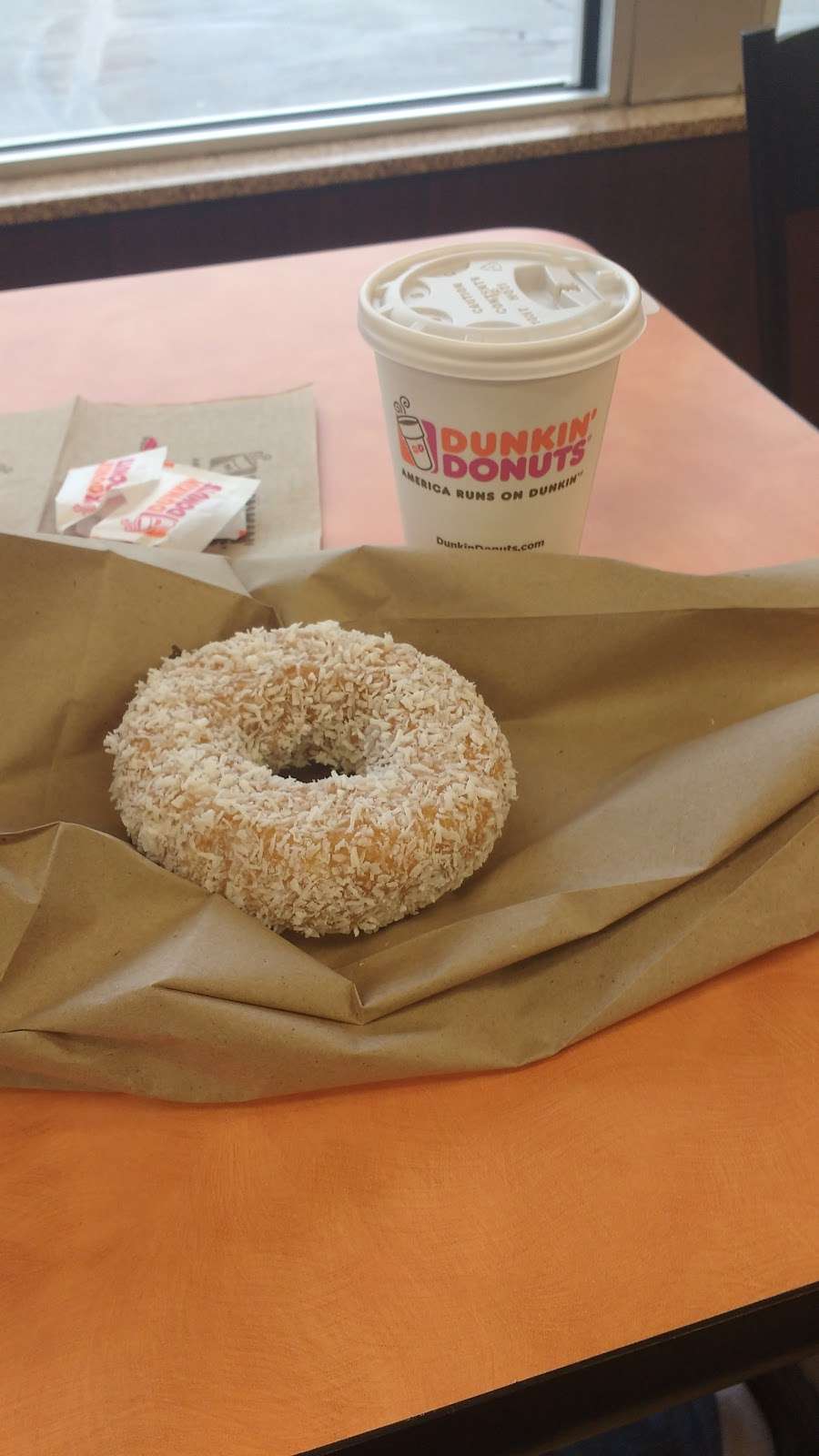 Dunkin Donuts | 825 Southern Artery, Quincy, MA 02169, USA | Phone: (617) 472-0752