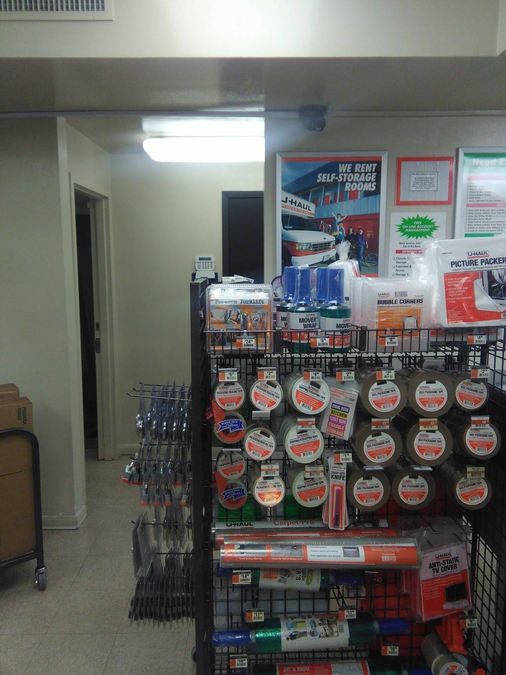 U-Haul Moving & Storage of Vestavia Hill | 1420 Montgomery Hwy, Vestavia Hills, AL 35216, USA | Phone: (205) 978-7587