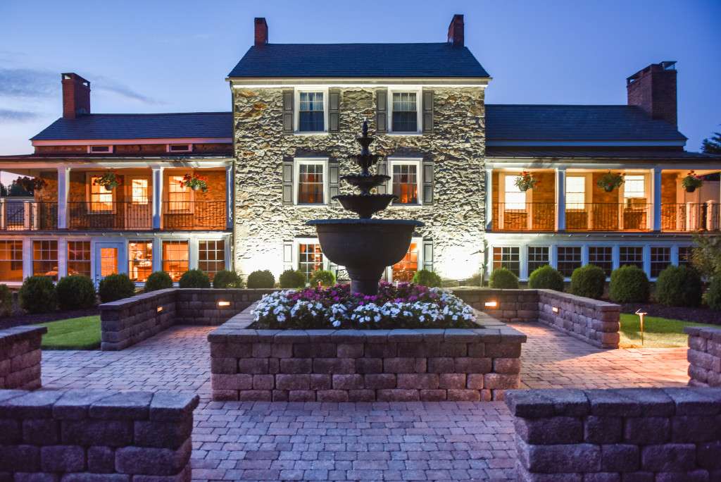 The Farmhouse at The Grand Colonial | 86 NJ-173, Hampton, NJ 08827, USA | Phone: (908) 735-7889