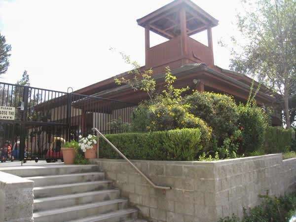 Foothill Progressive Montessori School | 827 Houseman St, La Cañada Flintridge, CA 91011, USA | Phone: (818) 952-7232
