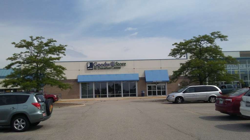 Goodwill Store & Donation Center | 746 S Rand Rd, Lake Zurich, IL 60047, USA | Phone: (847) 550-0769
