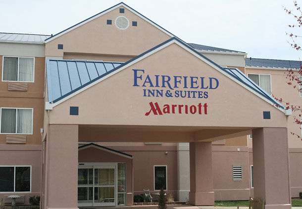 Fairfield Inn & Suites by Marriott Kansas City Olathe | 12245 S Strang Line Rd, Olathe, KS 66062 | Phone: (913) 768-7000