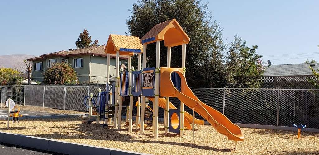 Mission Valley Elementary School | 41700 Denise St, Fremont, CA 94539, USA | Phone: (510) 656-2000