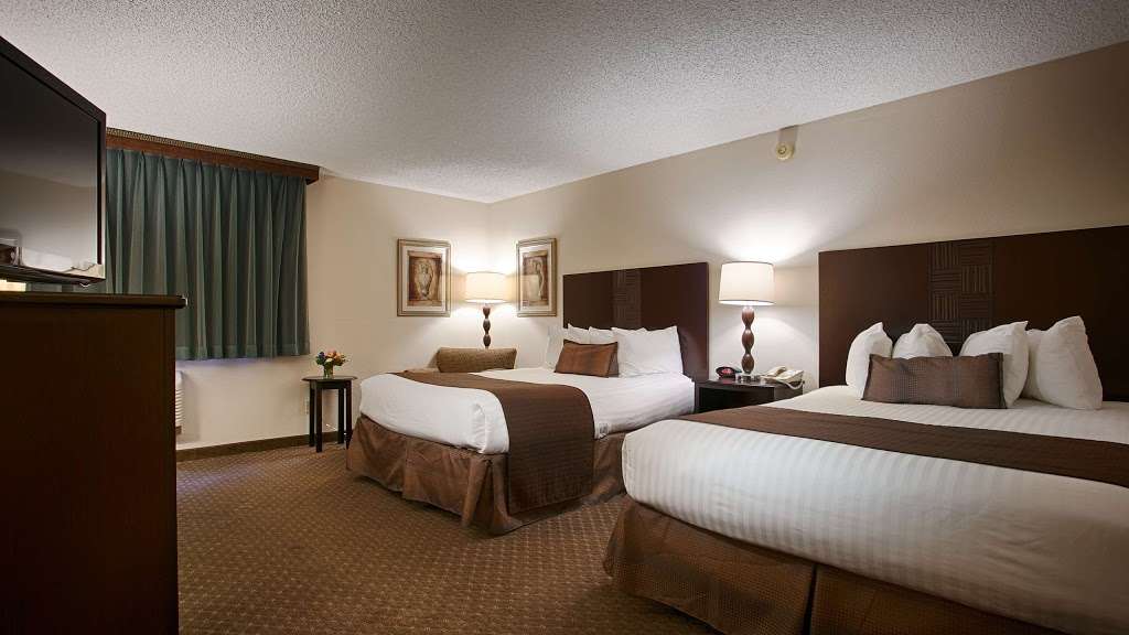 Best Western Plus Seville Plaza Hotel | 4309 Main St, Kansas City, MO 64111, USA | Phone: (816) 561-9600