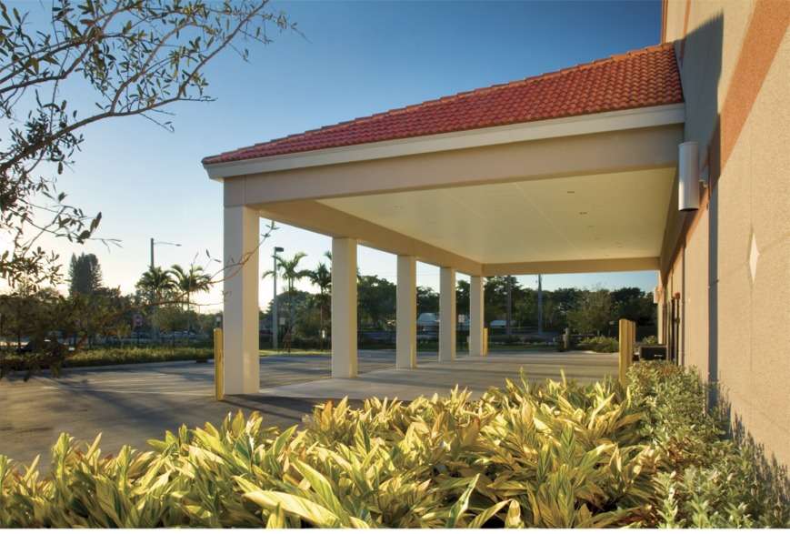 Safeguard Self Storage | 6101 W Commercial Blvd, Tamarac, FL 33319 | Phone: (954) 858-5033