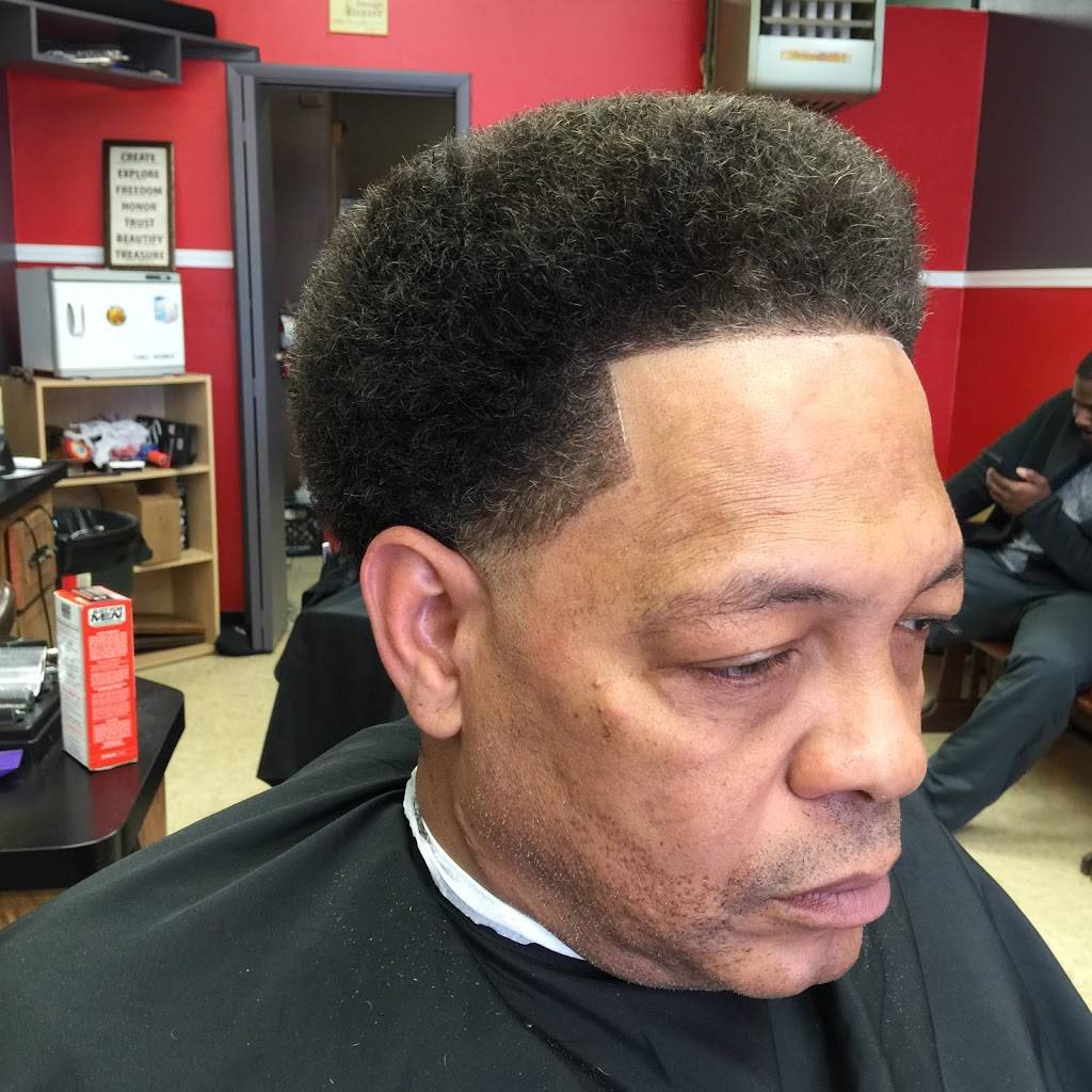 Berea Barbershop & Beauty Salon | 5769 Chevrolet Blvd, Parma, OH 44130, USA | Phone: (440) 345-5155