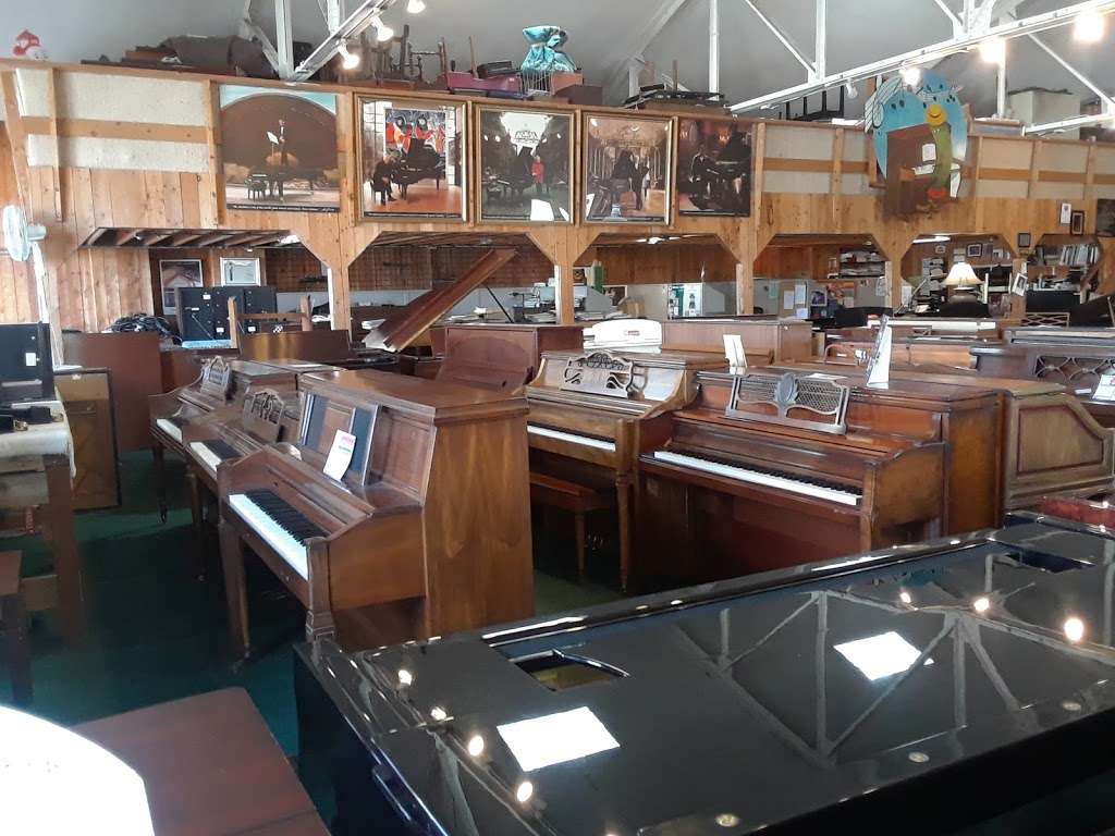 Pickle Piano Company | 104 W Lake St, Bloomingdale, IL 60108, USA | Phone: (630) 894-2992