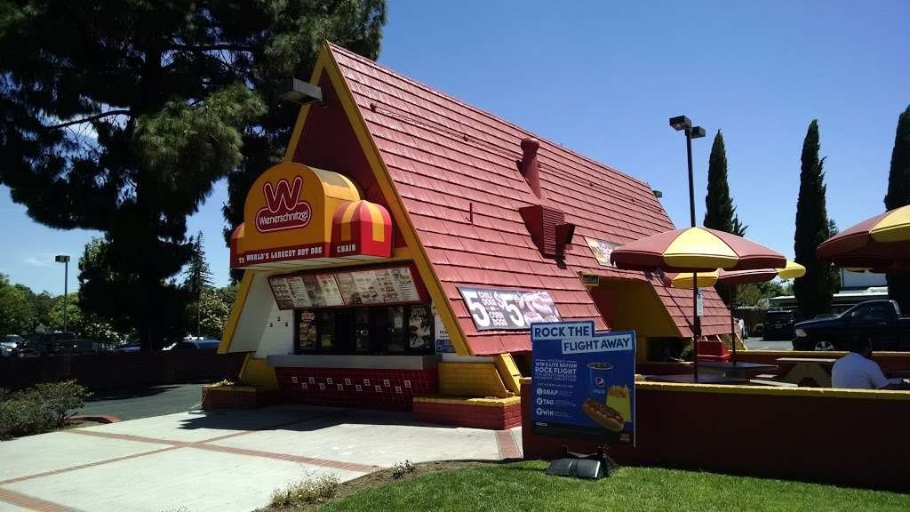 Wienerschnitzel | south bascom fewtrell Campbell, 1940 S Bascom Ave, Campbell, CA 95008, USA | Phone: (408) 371-8409