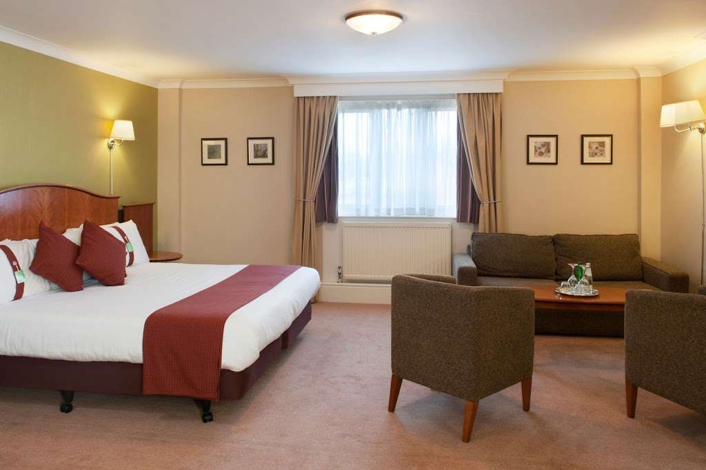 Holiday Inn London-Elstree M25, Jct.23 | Barnet By-Pass, London, Borehamwood WD6 5PU, UK | Phone: 0871 942 9071