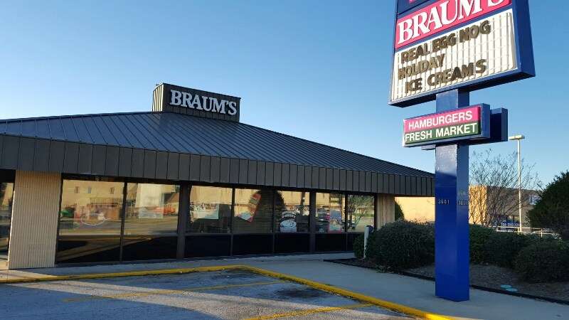 Braums Ice Cream & Burger Restaurant | 3601 N Story Rd, Irving, TX 75062, USA | Phone: (972) 594-6020