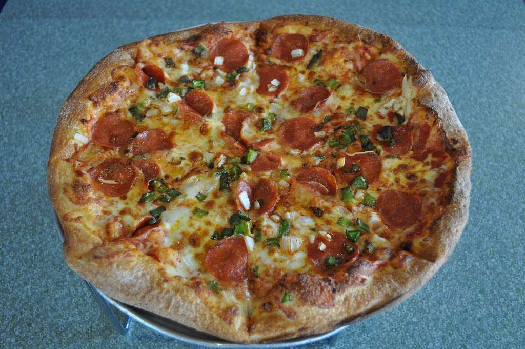 UnCommon Pizza | 616 Paxton Pl #104, Lititz, PA 17543, USA | Phone: (717) 569-0906