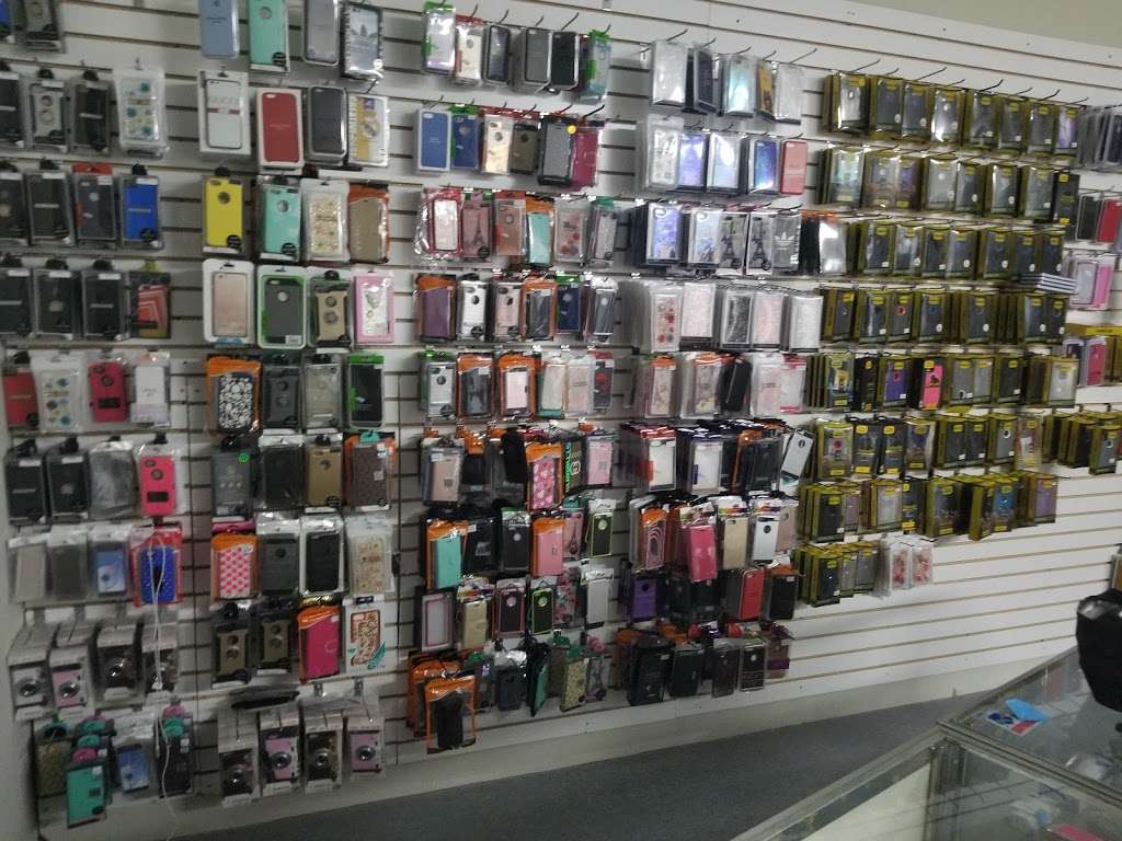 Bens mobile phones and repair center | 557 N McLean Blvd B, Elgin, IL 60123, USA | Phone: (847) 754-9290