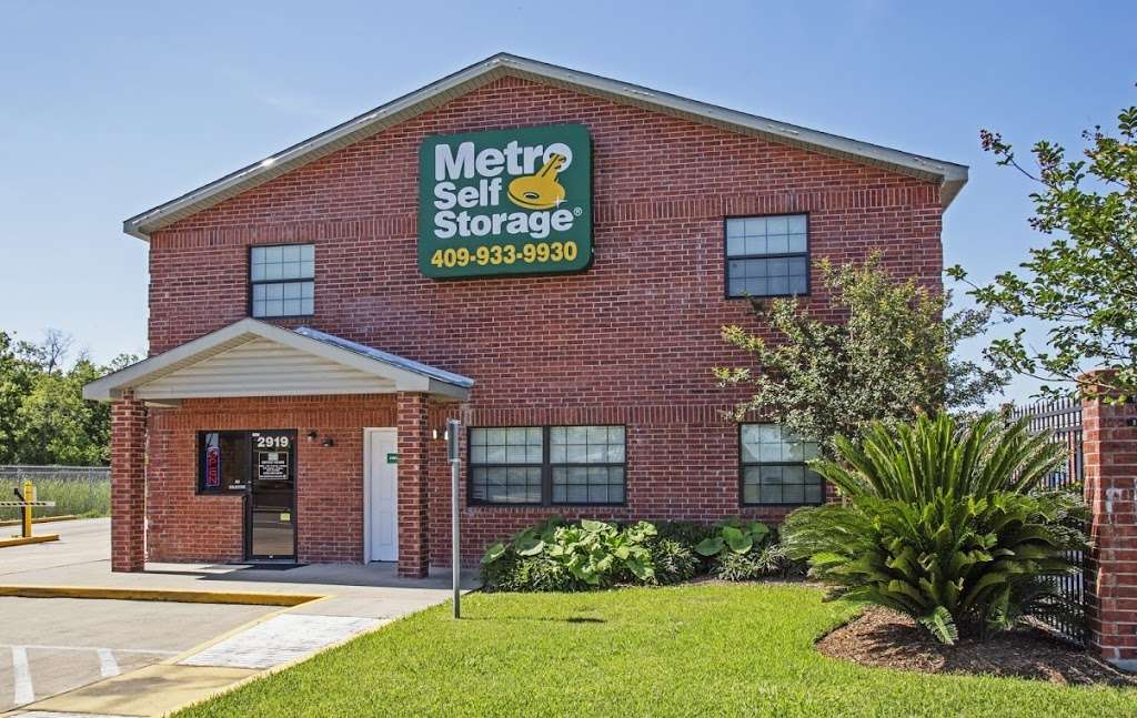 Metro Self Storage | 2919 FM 1765 Rd, La Marque, TX 77568, USA | Phone: (409) 289-8087