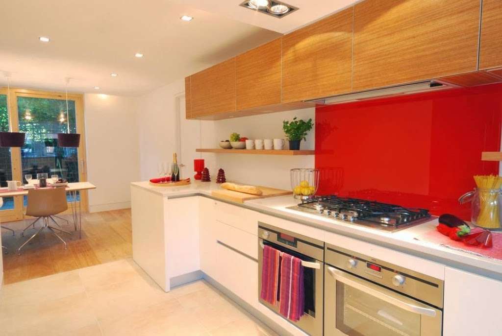 Absolute Kitchens | Fulham Broadway, London, Fulham SW6 4PP, UK | Phone: 0844 414 6046