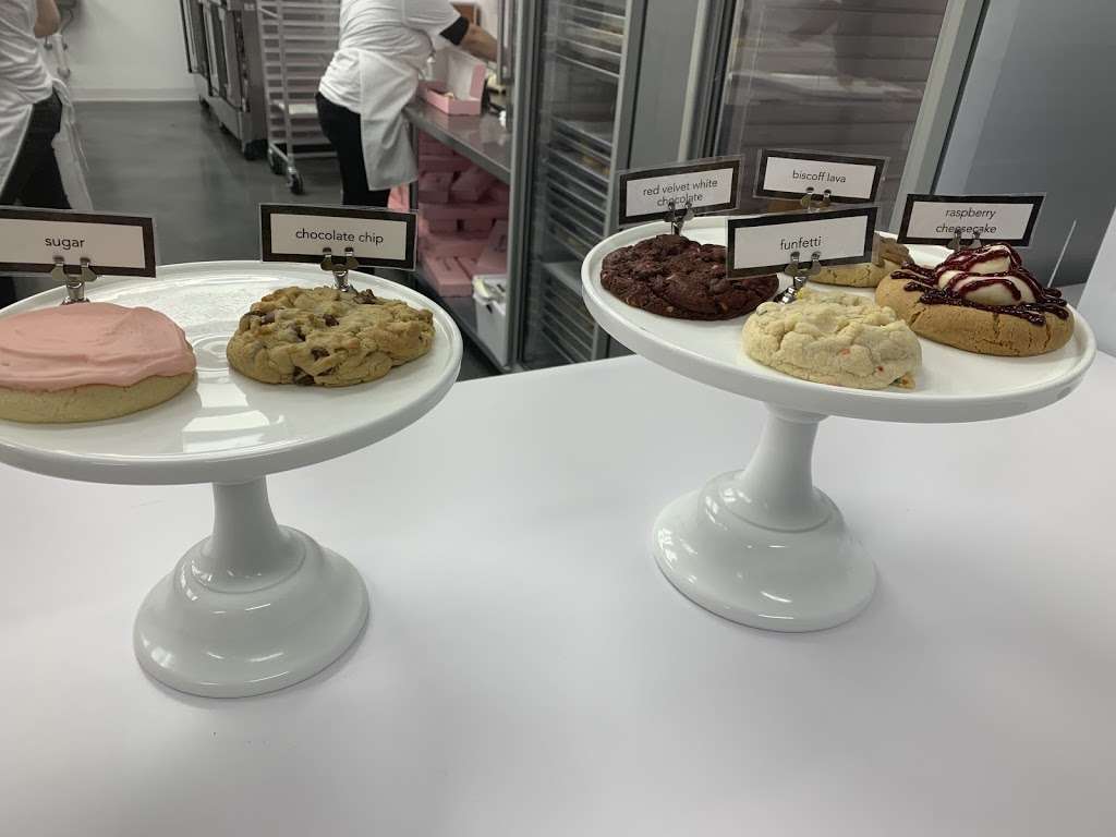 Crumbl Cookies | 14332 Lincoln St, Thornton, CO 80023 | Phone: (720) 791-6977