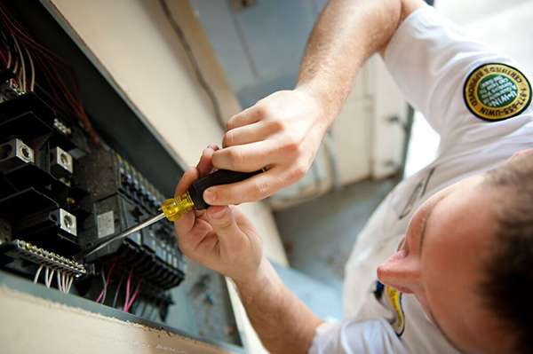 Mister Sparky Electrician Houston | 600 Century Plaza Dr Ste. C-110, Houston, TX 77073 | Phone: (713) 428-2120