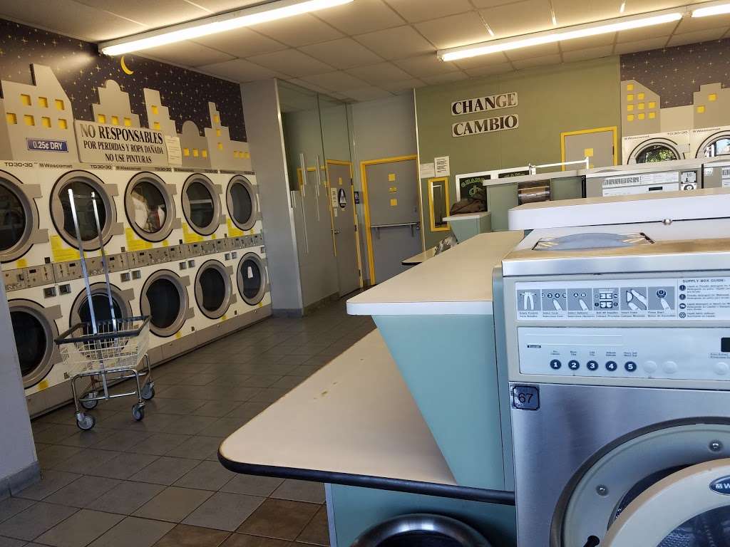 Norwalk Coin Laundry | 20300 Norwalk Blvd, Lakewood, CA 90715, USA | Phone: (562) 809-3433