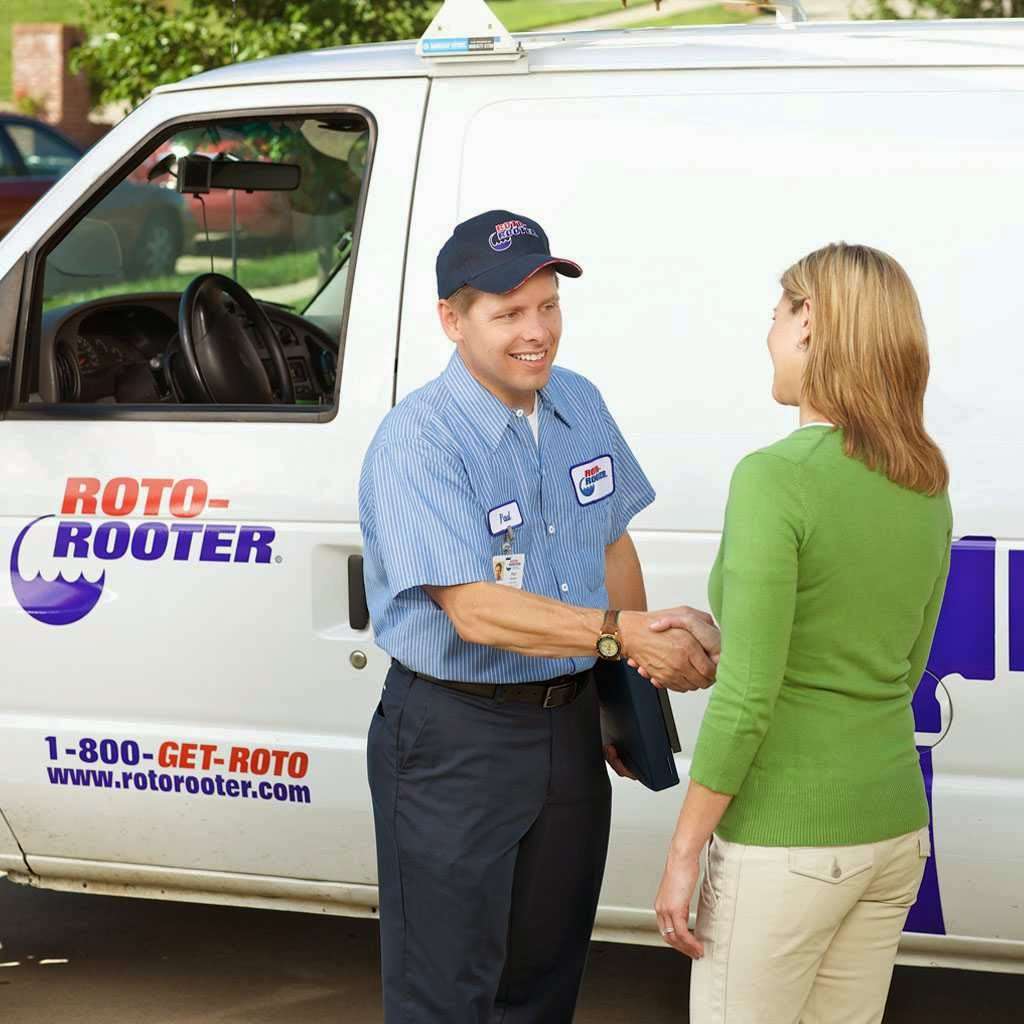Roto-Rooter Plumbing & Drain Services | 2215 Anders Ln, Kemah, TX 77565 | Phone: (281) 326-1600