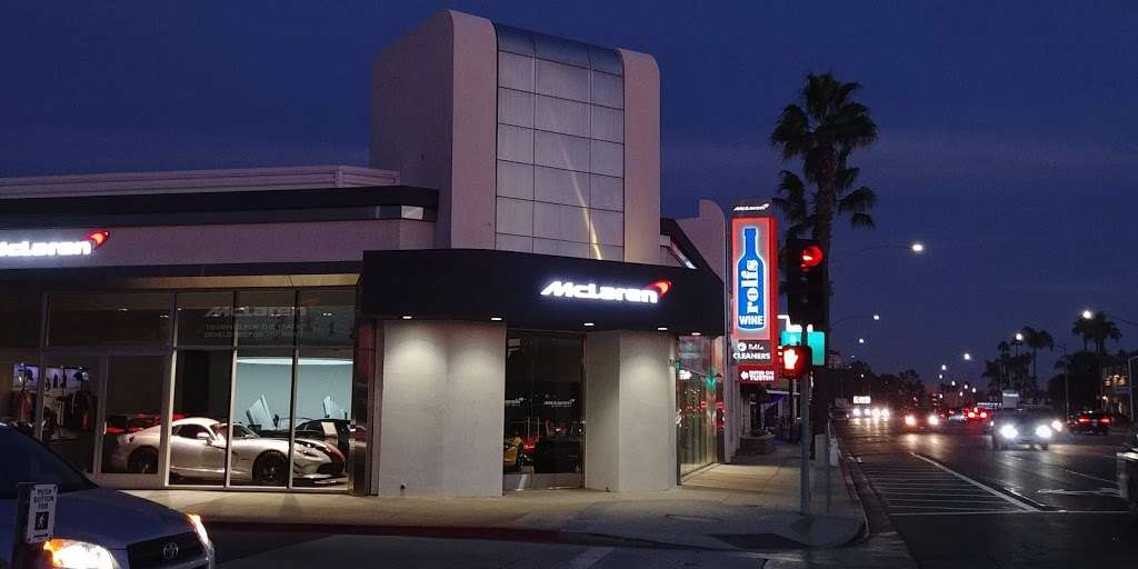 Pizza Nova | 2601 W, CA-1, Newport Beach, CA 92663, USA | Phone: (949) 574-4099