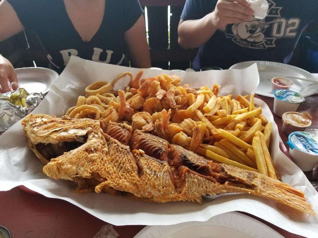 Pier 8 Seafood | 409 Todville Rd, Seabrook, TX 77586, USA | Phone: (281) 474-2078