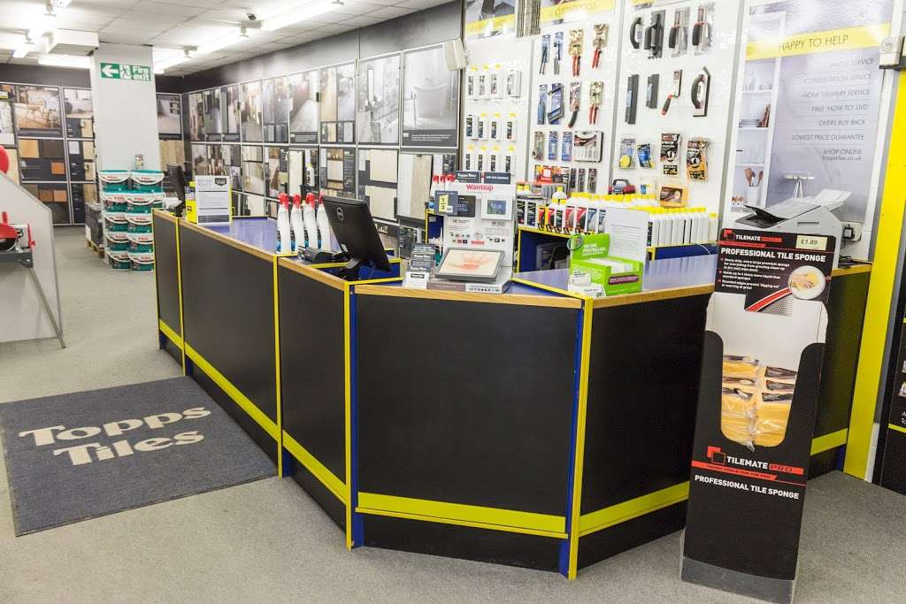 Topps Tiles Cheam | Haredon House, 816 London Rd, Sutton SM3 9BJ, UK | Phone: 020 8644 2300