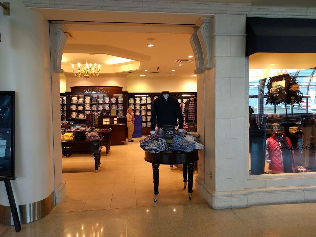 Brooks Brothers | 5501 R C Josh Birmingham Parkway, Charlotte, NC 28208, USA | Phone: (704) 359-1890