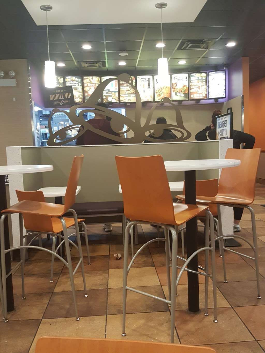 Taco Bell | 3143 N Milwaukee Ave, Chicago, IL 60618 | Phone: (773) 539-2762