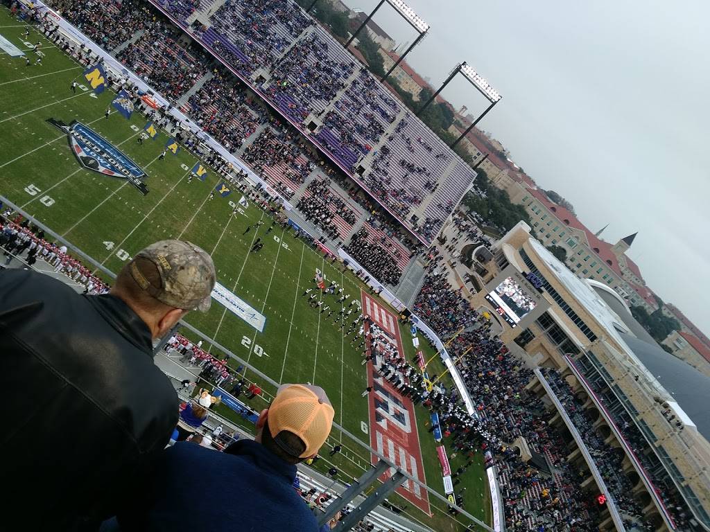 Amon G. Carter Stadium | 2850 Stadium Dr, Fort Worth, TX 76109 | Phone: (817) 257-3764