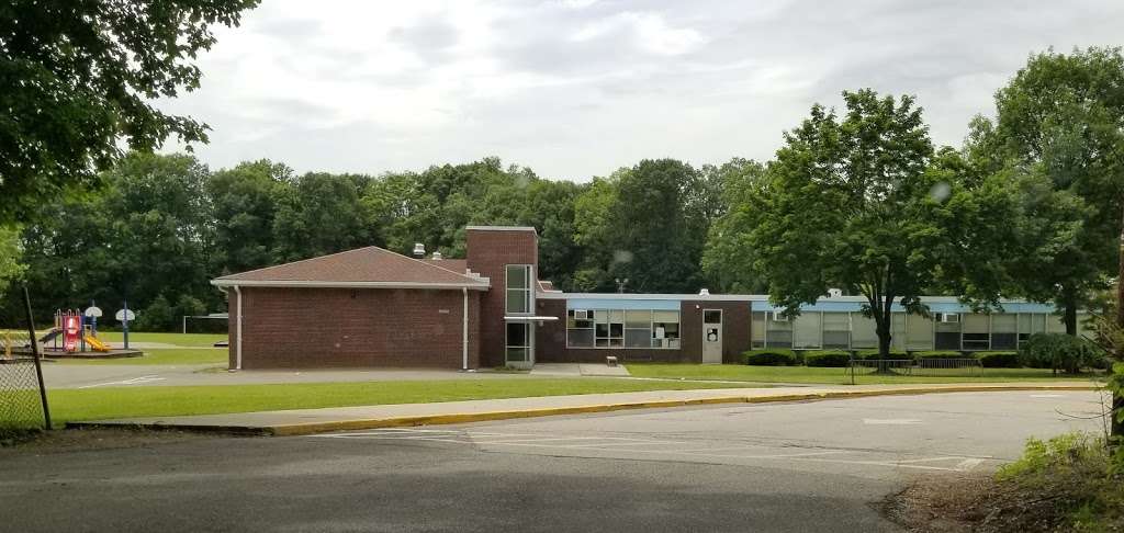 Intervale Elementary School | 60 Pitt Rd, Boonton, NJ 07005, USA | Phone: (973) 263-7075