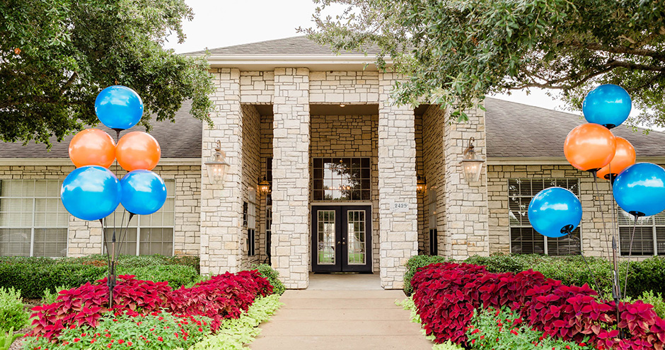 Willow Lake Apartments | 2425 Katy Flewellen Rd, Katy, TX 77494 | Phone: (844) 804-0809