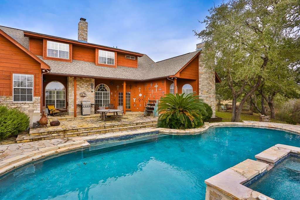 Dillingham & Toone Real Estate | 24075 Alpine Lodge, San Antonio, TX 78258 | Phone: (210) 504-4800