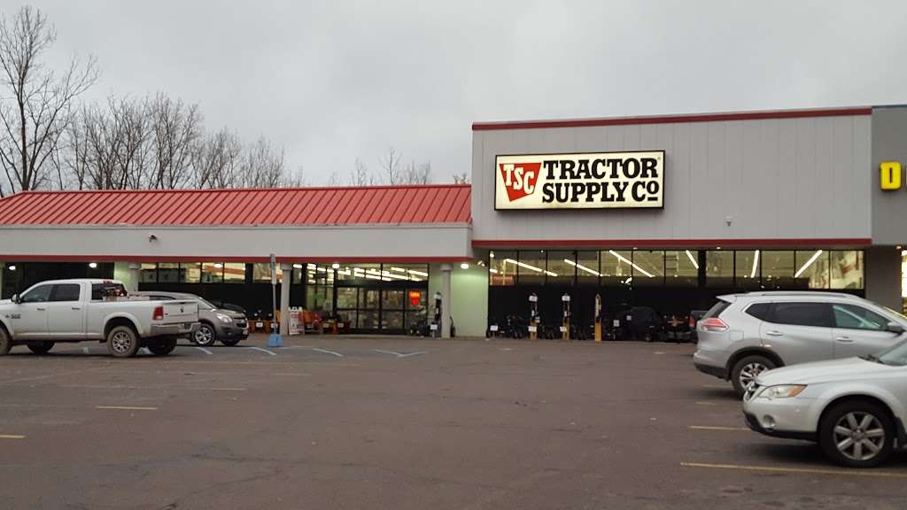 Tractor Supply Co. | 12 Rte 6 Plz, Tunkhannock, PA 18657, USA | Phone: (570) 836-8376