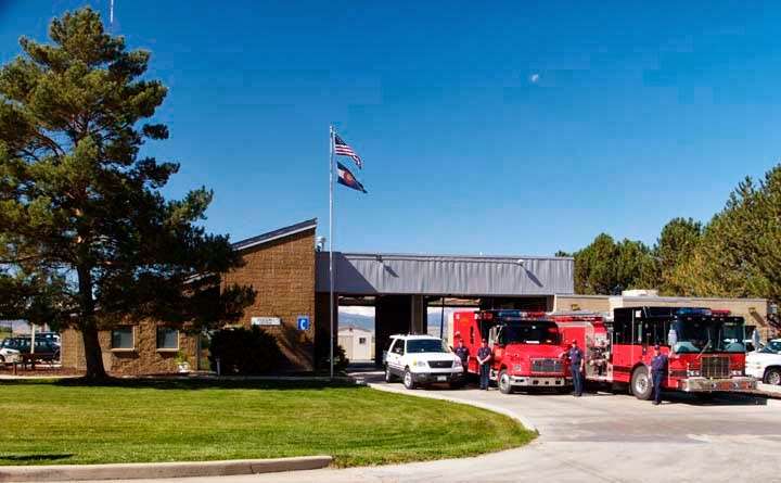 Mountain View Fire Rescue Station 10 | 9119 E County Line Rd, Longmont, CO 80501, USA | Phone: (303) 772-0710